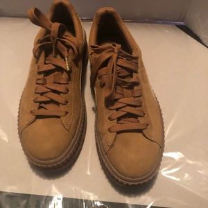 PUMA Fenty Tan suede creeper, Size 8